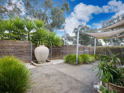 1 / 856 PADMAN DRIVE , Albury