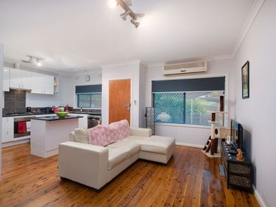 1 / 856 PADMAN DRIVE , Albury