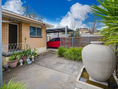 1 / 856 PADMAN DRIVE , Albury
