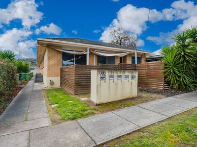 1 / 856 PADMAN DRIVE , Albury