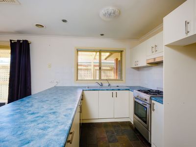 1 / 274 BORELLA ROAD, Albury