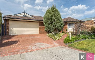 6 Domain Circuit, Beaconsfield