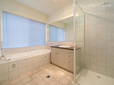 23 FLORENCE CRESCENT , Albury