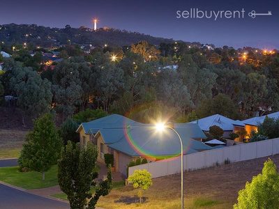 23 FLORENCE CRESCENT , Albury