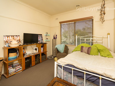 1 SALDAISE STREET, Wodonga