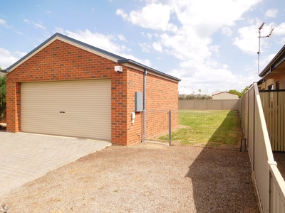 8 Charolais Street, Shepparton