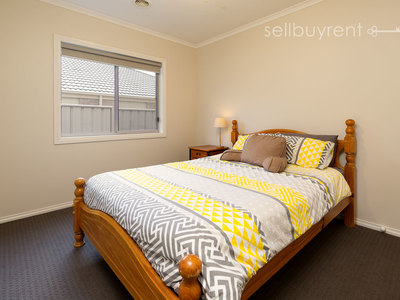 16 MAYGAR AVENUE , Wodonga