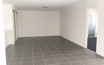 1 / 1 Kains Ave, Brassall