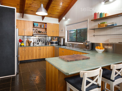 8 MITTA AVENUE, Bellbridge