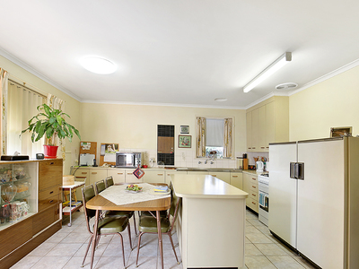 8 SCHLINK STREET, Wodonga