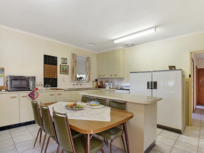 8 SCHLINK STREET, Wodonga