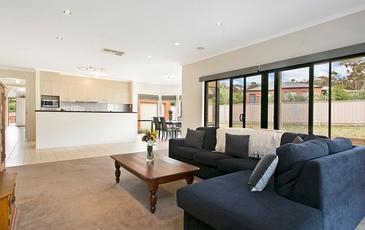 10 Yurunga Drive, Castlemaine