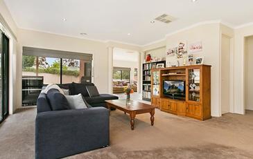 10 Yurunga Drive, Castlemaine
