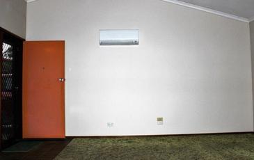 4 / 127 Mackenzie Street West, Golden Square
