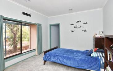 13 Hakea Road, Huntly