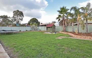 13 Hakea Road, Huntly