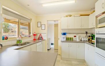 1 Neates Road, Campbells Creek