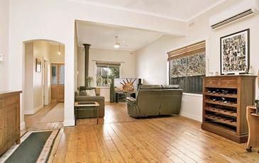 2-4 Mitchell Street, Heathcote