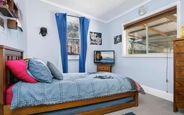 2-4 Mitchell Street, Heathcote
