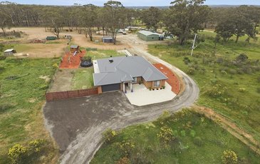 10 Newbridge Road, Lockwood