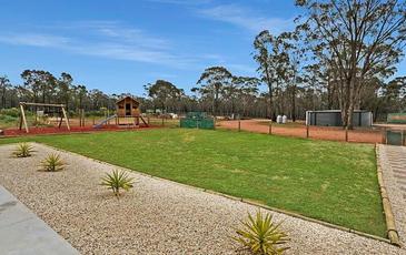 10 Newbridge Road, Lockwood
