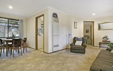 130 Olympic Parade, Kangaroo Flat