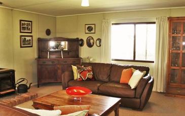 6118 Calder Highway, Inglewood