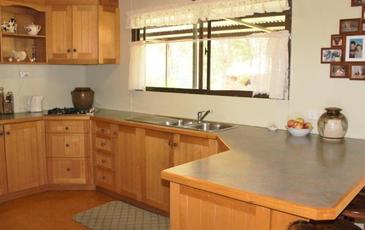 6118 Calder Highway, Inglewood