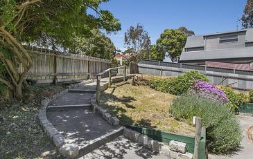 120 Eaglehawk Road, Long Gully