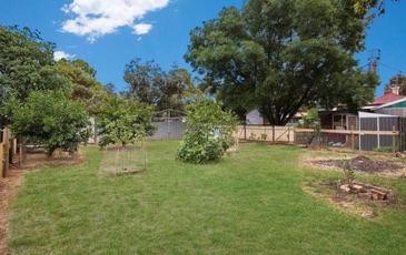 26 Railway Place, Elmore
