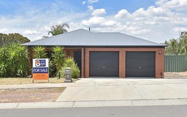 15 St George Park Drive, Kangaroo Flat