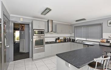 15 St George Park Drive, Kangaroo Flat