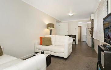 92 Railway Place, Elmore