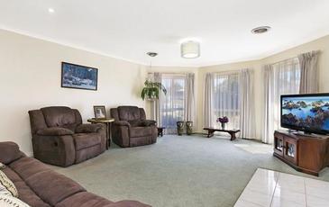 17 Peace Street, Kangaroo Flat