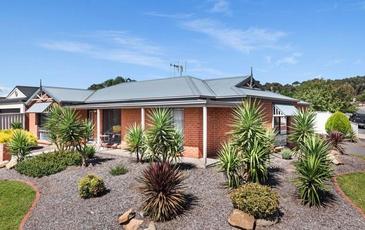 95 Queen Street, Kangaroo Flat