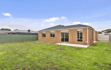 2 Triplett Avenue, Epsom