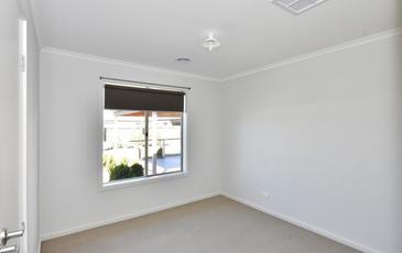 242 Station Street, Epsom