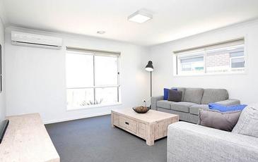 6 Cross Street, Kangaroo Flat