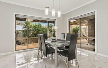 5 Bronze Drive, Kangaroo Flat