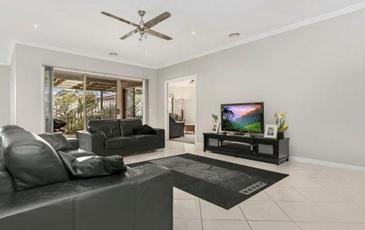 5 Bronze Drive, Kangaroo Flat