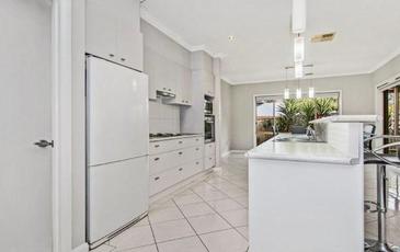 5 Bronze Drive, Kangaroo Flat