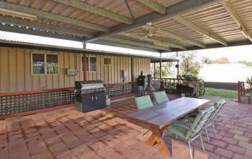 112 Playfair Street, Eddington
