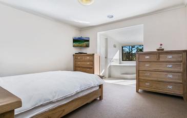 108 Belvoir Park Road, Ravenswood