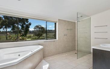 108 Belvoir Park Road, Ravenswood