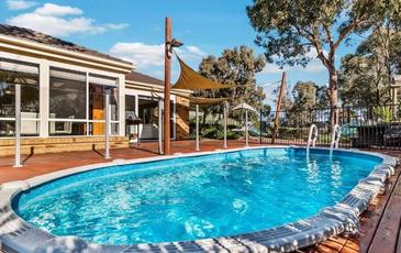 8 Janelle Drive, Maiden Gully