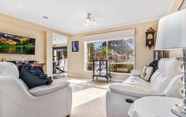 8 Janelle Drive, Maiden Gully