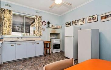 6 Dean Street, Kangaroo Flat