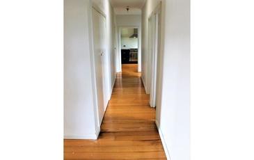 18 Speciman Hill Road, Golden Square