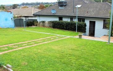 18 Speciman Hill Road, Golden Square
