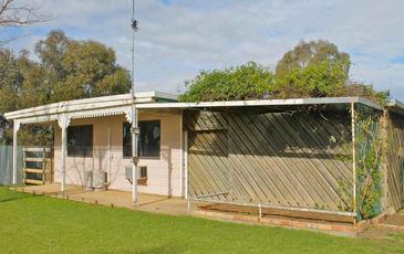 1910 Midland Highway, Corop